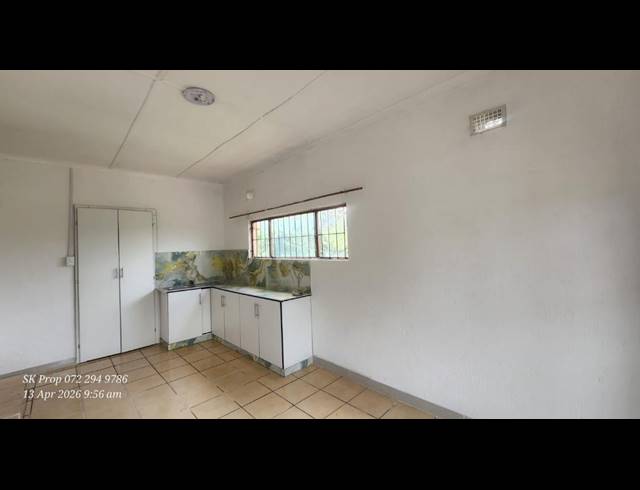 4 BEDROOM FREESTANDING FOR SALE IN ALLANDALE